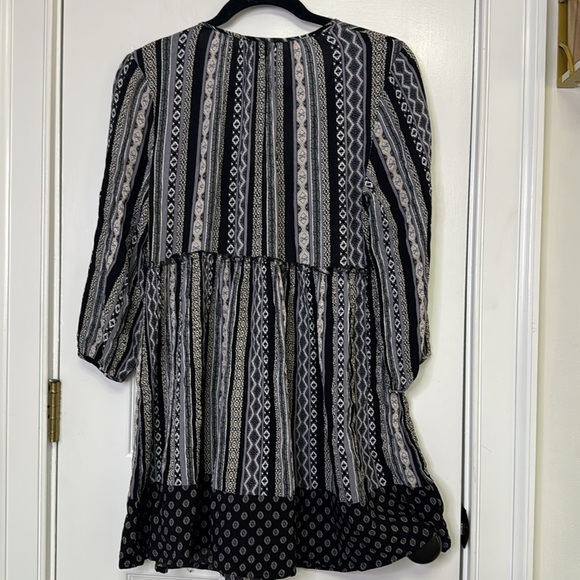 Millibon Boho Black and White Patterned Dress - Picture 6 of 7